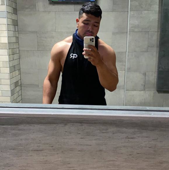 bobbyj_garza
